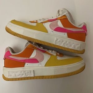 Air Force 1 Fontanka "Summit White/Hyper Pink" sneakers